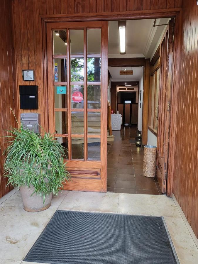Hostal Torras Sant Hilari Sacalm Luaran gambar