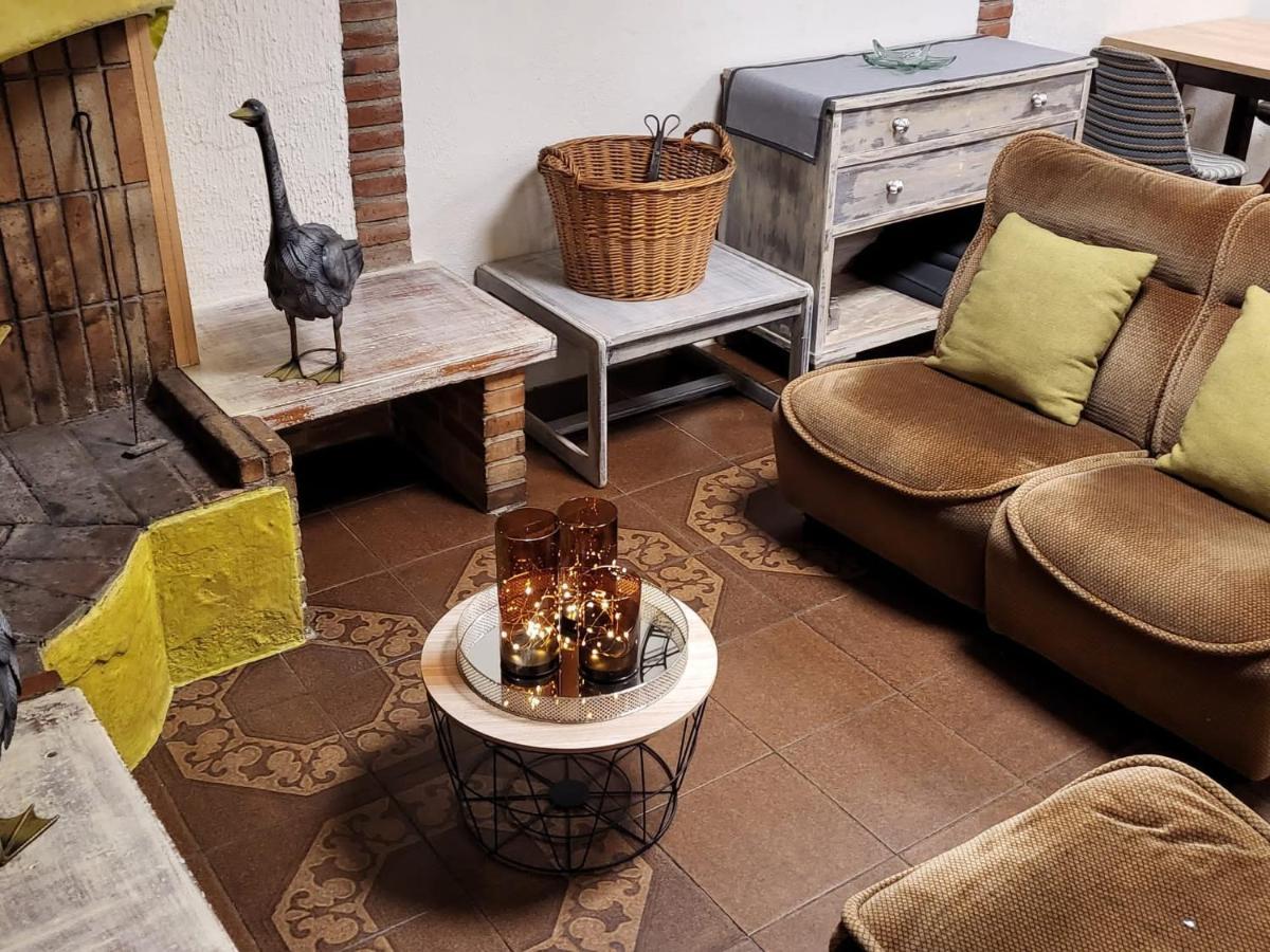 Hostal Torras Sant Hilari Sacalm Luaran gambar