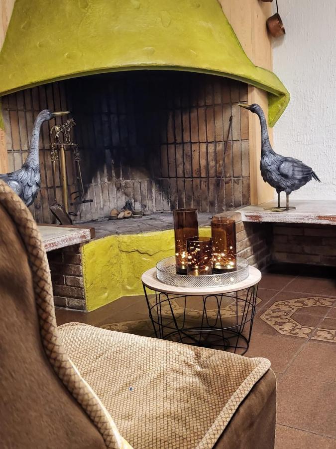 Hostal Torras Sant Hilari Sacalm Luaran gambar